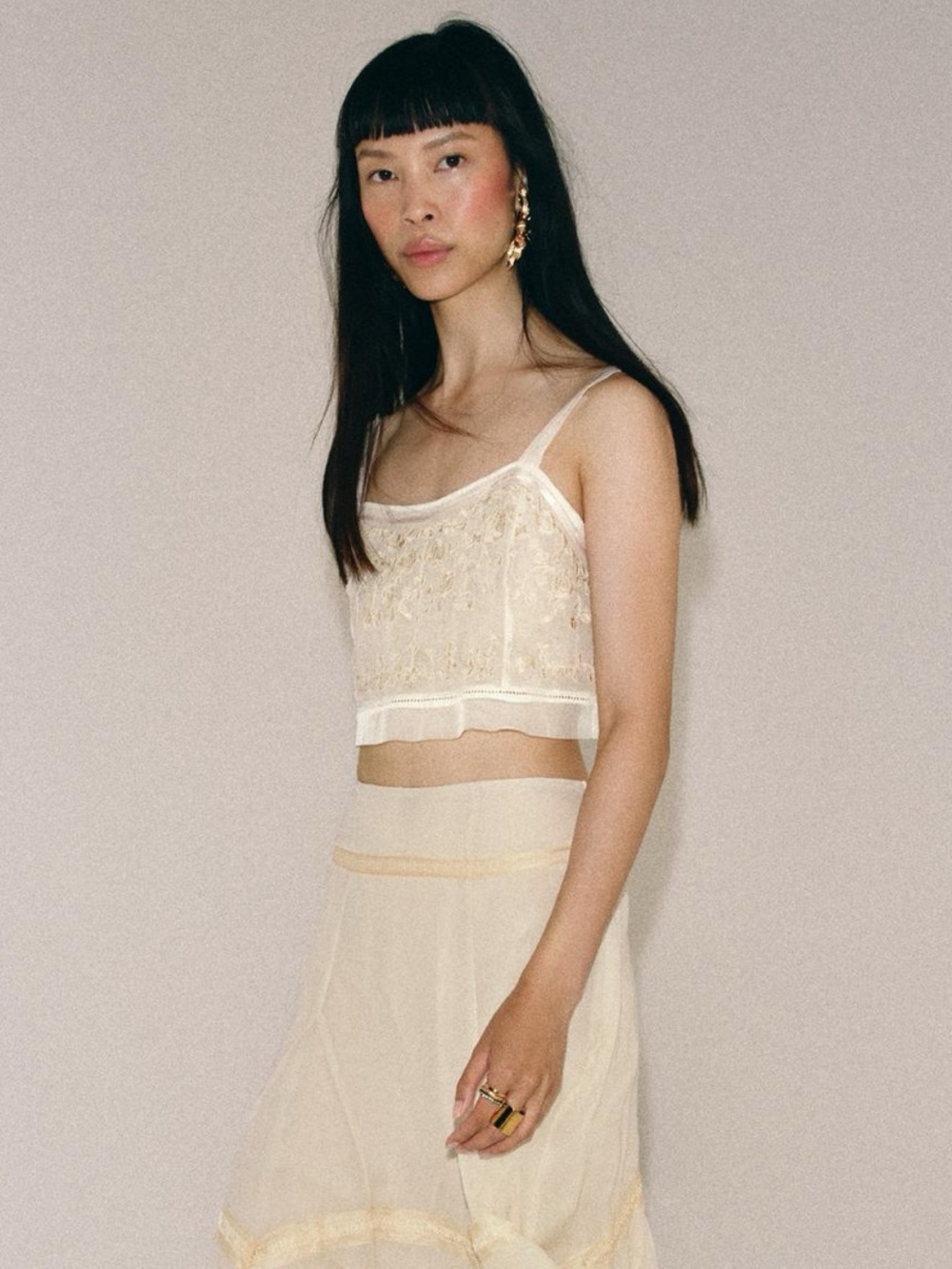 ZW COLLECTION EMBROIDERED CROPPED TOP

Zara Sheer Floral Embroidered Bralette - Picture 4 of 16